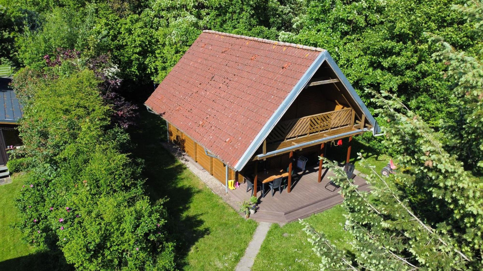 Ulmenhof Melfsen - Gemuetliches Ferienhaus Auf Dem Bauernhof Эферзее Экстерьер фото